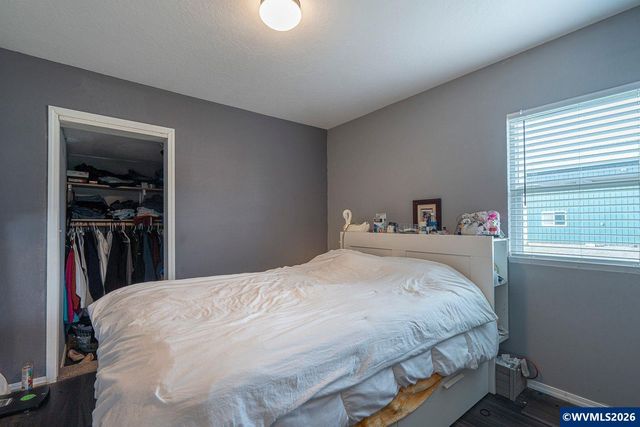 3350 Oak Knoll Rd NW, Salem, OR 97304