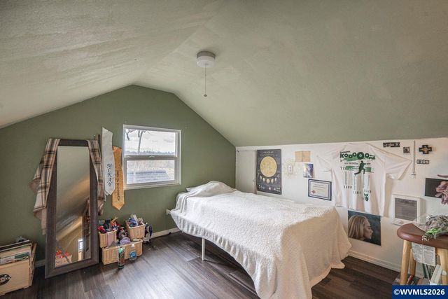 3350 Oak Knoll Rd NW, Salem, OR 97304