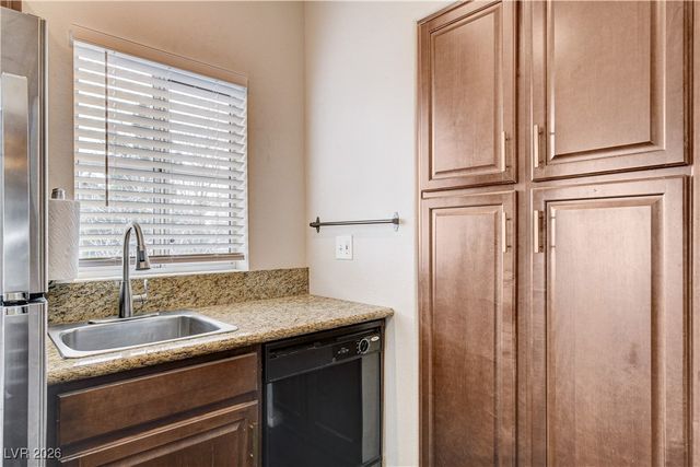 1310 Red Gable Lane 203, Las Vegas, NV 89144