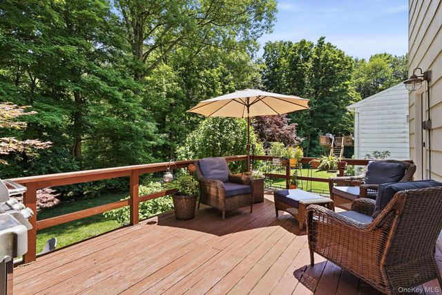 3122 Poplar Street, Yorktown Heights, NY 10598