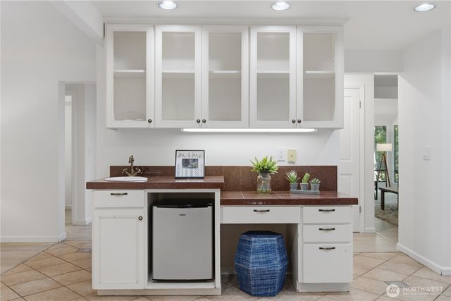 21926 SE 37th Street, Sammamish, WA 98075