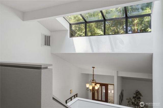 21926 SE 37th Street, Sammamish, WA 98075