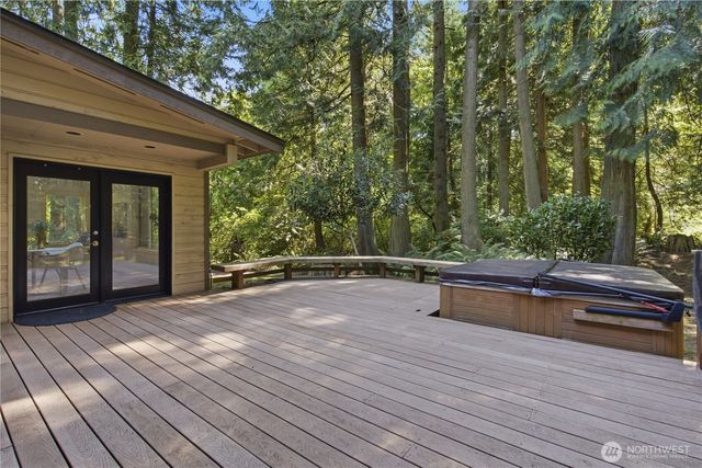 21926 SE 37th Street, Sammamish, WA 98075