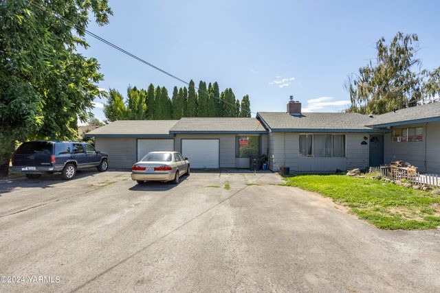 S 702 72ND Ave, Yakima, WA 98908