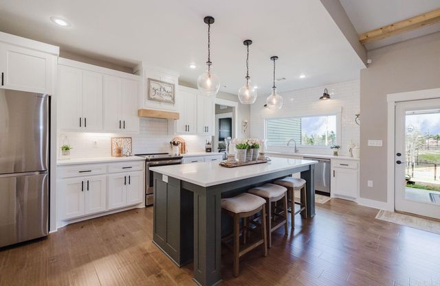 9250 Gunter Loop, Benton, AR 72019