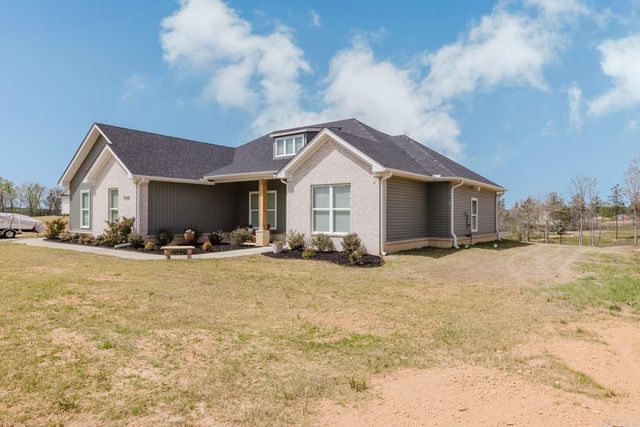 9250 Gunter Loop, Benton, AR 72019