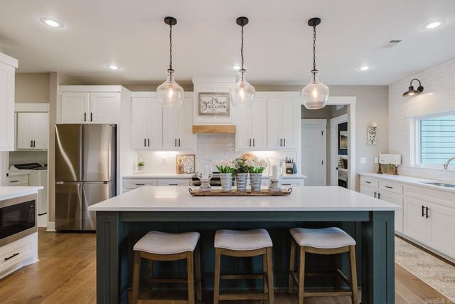 9250 Gunter Loop, Benton, AR 72019