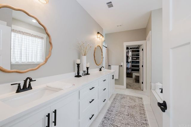 9250 Gunter Loop, Benton, AR 72019