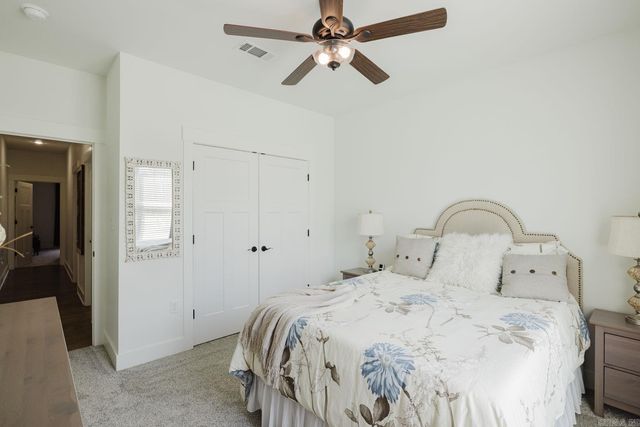 9250 Gunter Loop, Benton, AR 72019