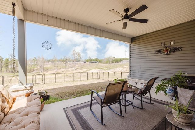 9250 Gunter Loop, Benton, AR 72019