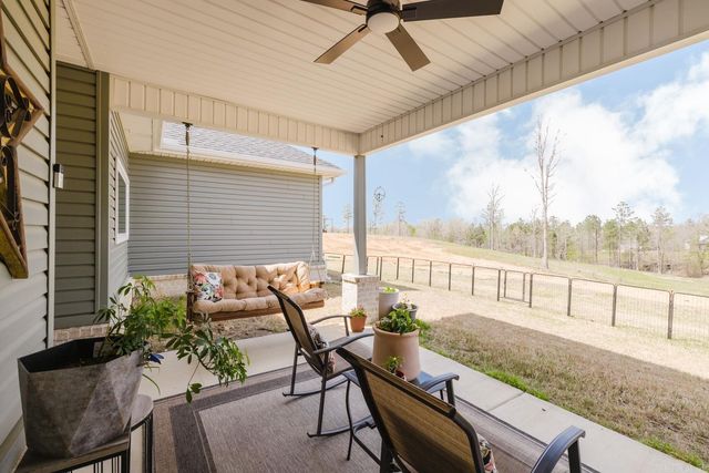 9250 Gunter Loop, Benton, AR 72019