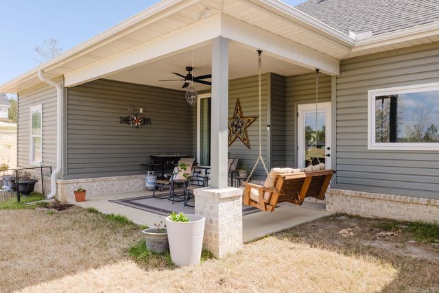 9250 Gunter Loop, Benton, AR 72019