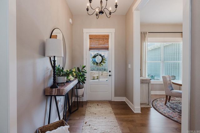 9250 Gunter Loop, Benton, AR 72019