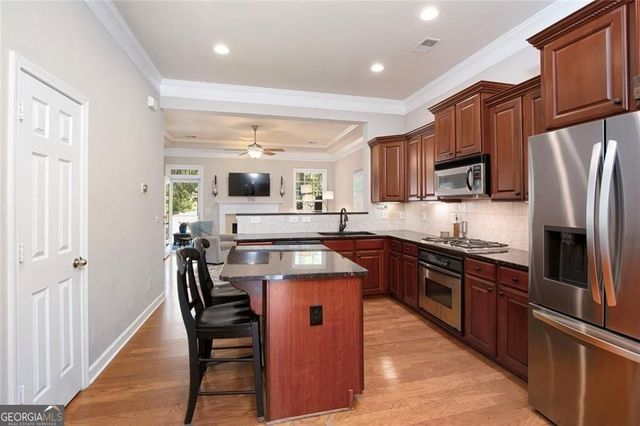 1404 Lexington Drive, Roswell, GA 30075