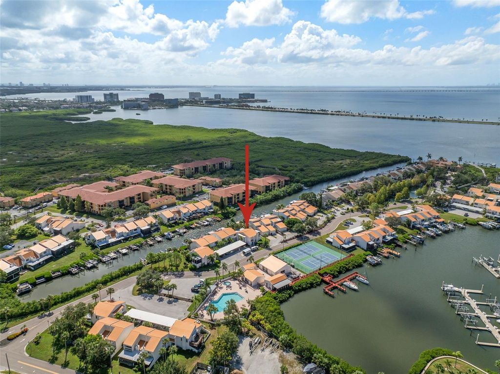 Image 2 of property listing at 4321 HARBOR HOUSE DRIVE, Tampa, FL 33615