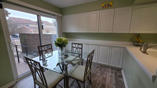 5256 Wright Way E, West Bloomfield, MI 48322