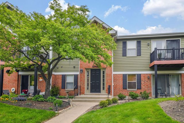 1348 Mc Dowell Road 204, Naperville, IL 60563