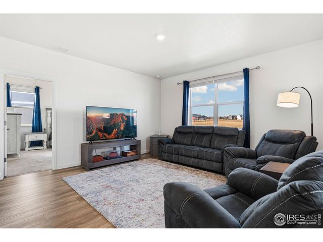 2619 Wren Dr, Johnstown, CO 80534