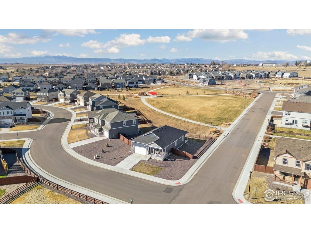 2619 Wren Dr, Johnstown, CO 80534