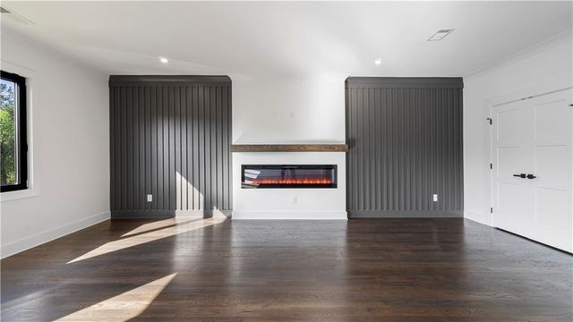 208 Indian Hills Trail, Marietta, GA 30068