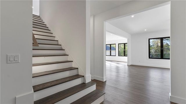 208 Indian Hills Trail, Marietta, GA 30068