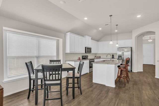 10337 Lenten Rose Street, Fort Worth, TX 76036