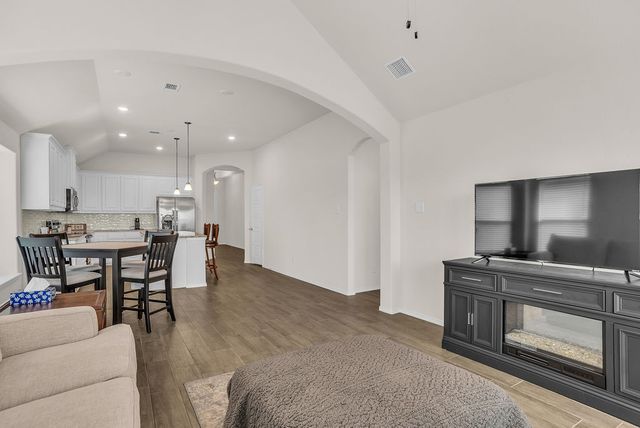 10337 Lenten Rose Street, Fort Worth, TX 76036