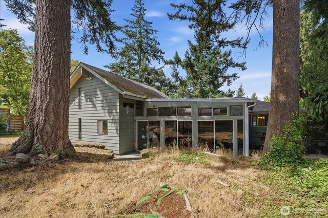 19910 Wallingford Avenue N, Shoreline, WA 98133