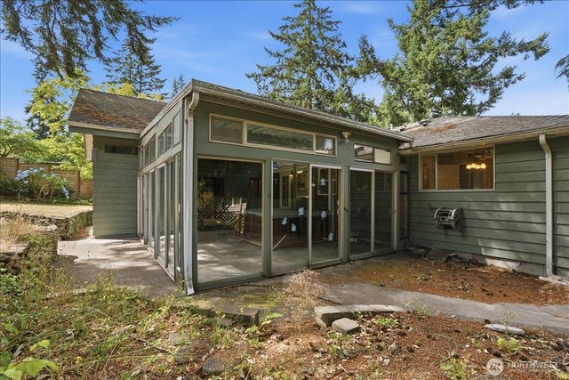 19910 Wallingford Avenue N, Shoreline, WA 98133