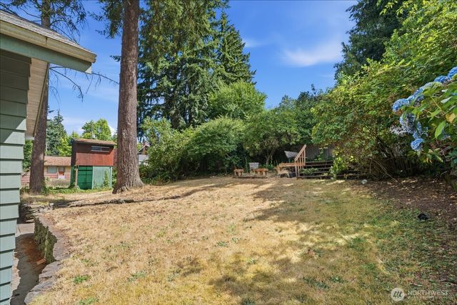19910 Wallingford Avenue N, Shoreline, WA 98133