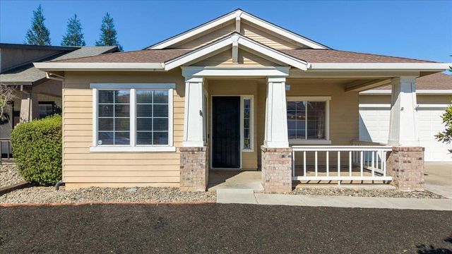 564 Old Bluff Ct, Oakdale, CA 95361