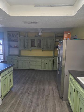 314 Goddard Avenue, Rio Communities, NM 87002