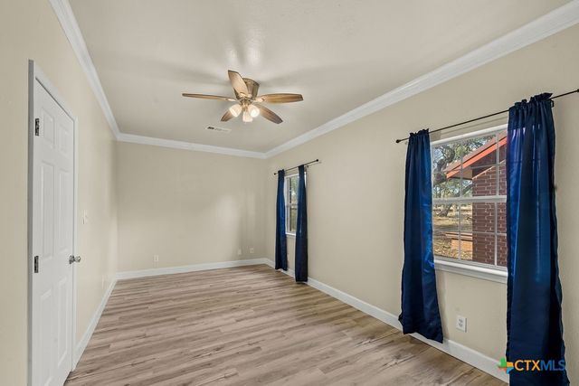 2795 W Highway 290, Dripping Springs, TX 78620