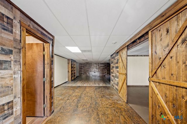 2795 W Highway 290, Dripping Springs, TX 78620
