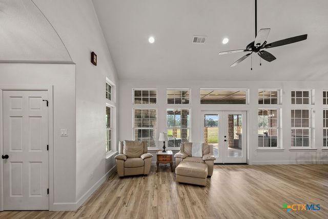 2795 W Highway 290, Dripping Springs, TX 78620