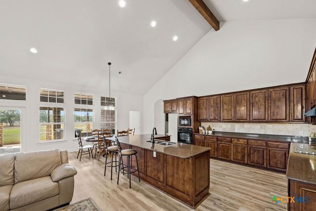 2795 W Highway 290, Dripping Springs, TX 78620