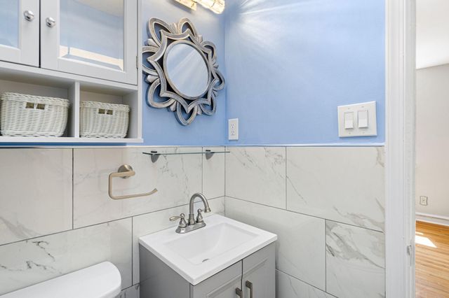 6530 KINDRED ST, Philadelphia, PA 19149