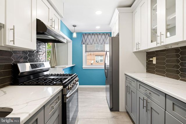 6530 KINDRED ST, Philadelphia, PA 19149