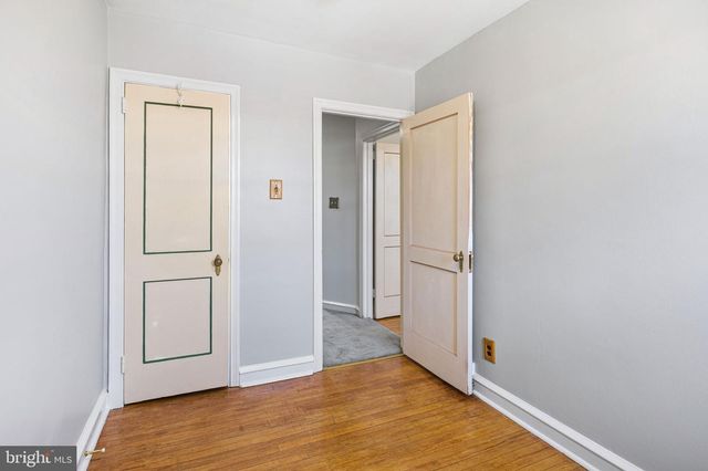 6530 KINDRED ST, Philadelphia, PA 19149