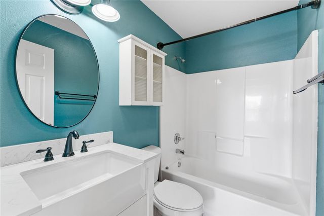 506 Maci Court, Siloam Springs, AR 72761