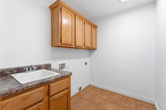 506 Maci Court, Siloam Springs, AR 72761