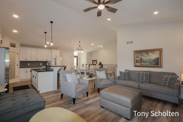 1278 Sand Springs Drive SW 52, Byron Center, MI 49315