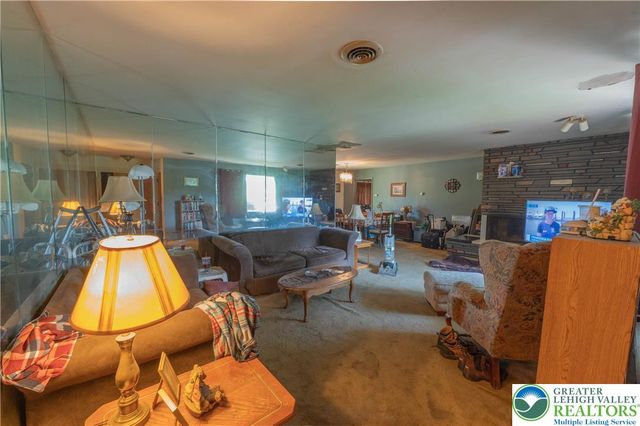 3901 Grant Street, Washington Twp, PA 18079