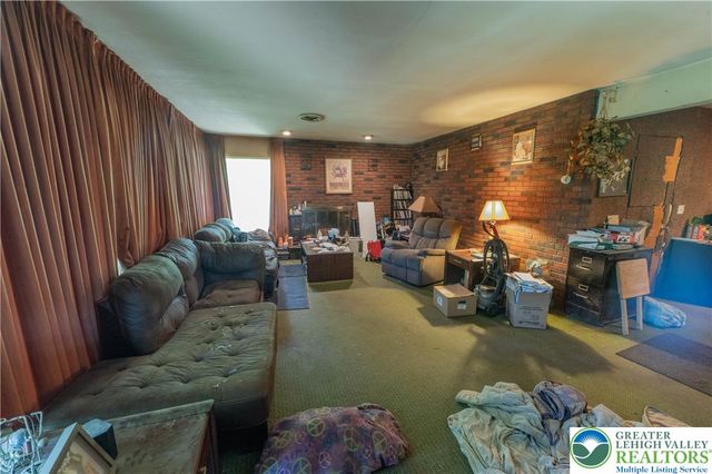 3901 Grant Street, Washington Twp, PA 18079