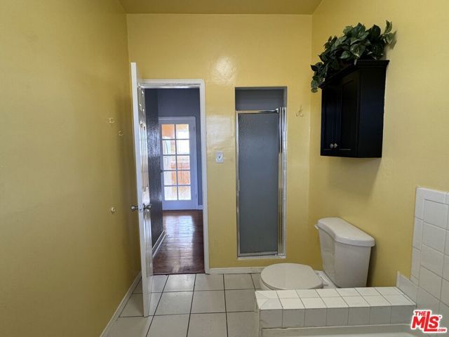 1722 W 79th Street, Los Angeles, CA 90047