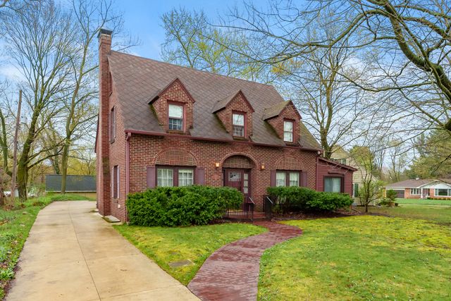 205 Eastway Drive S, Battle Creek City, MI 49015