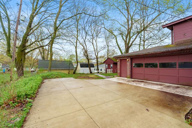 205 Eastway Drive S, Battle Creek City, MI 49015