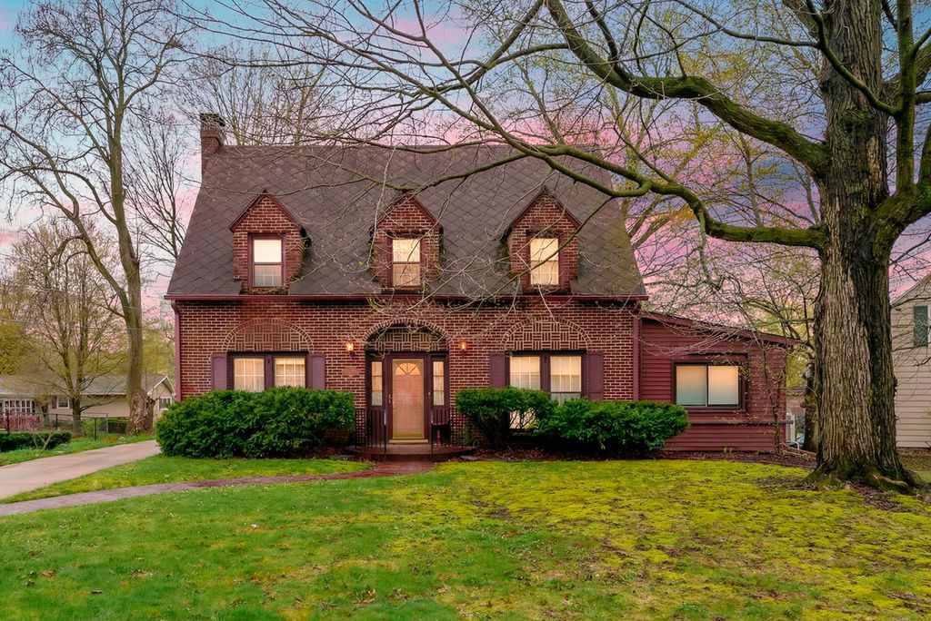 205 Eastway Drive S, Battle Creek City, MI 49015