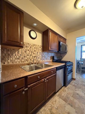 15723 Peggy Lane 12, Oak Forest, IL 60452