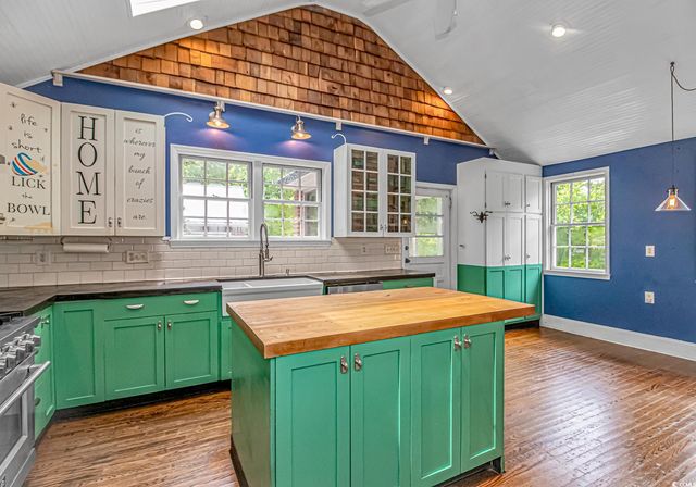 509 Beaty St., Conway, SC 29526
